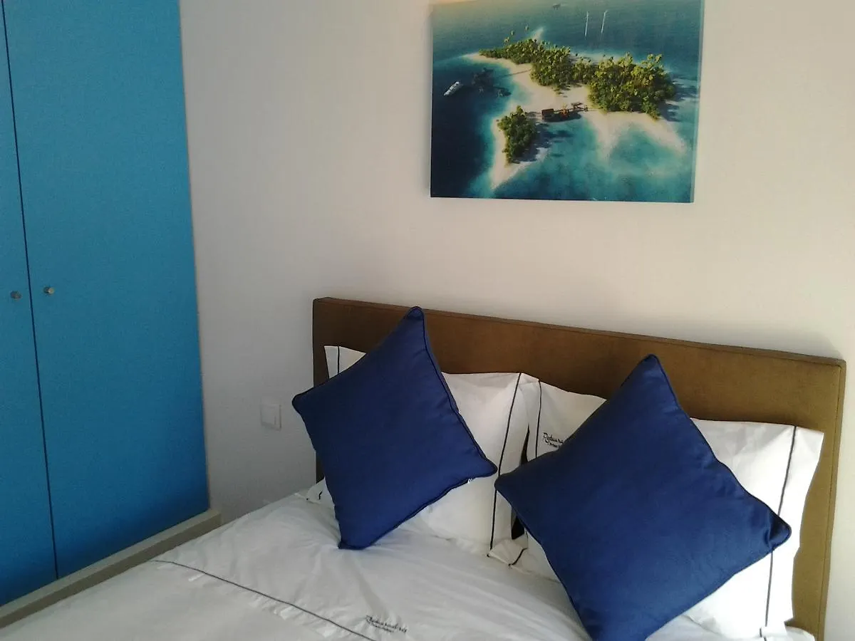 Inn-Chiado Restauradores Prime Suites Lisbona Affittacamere