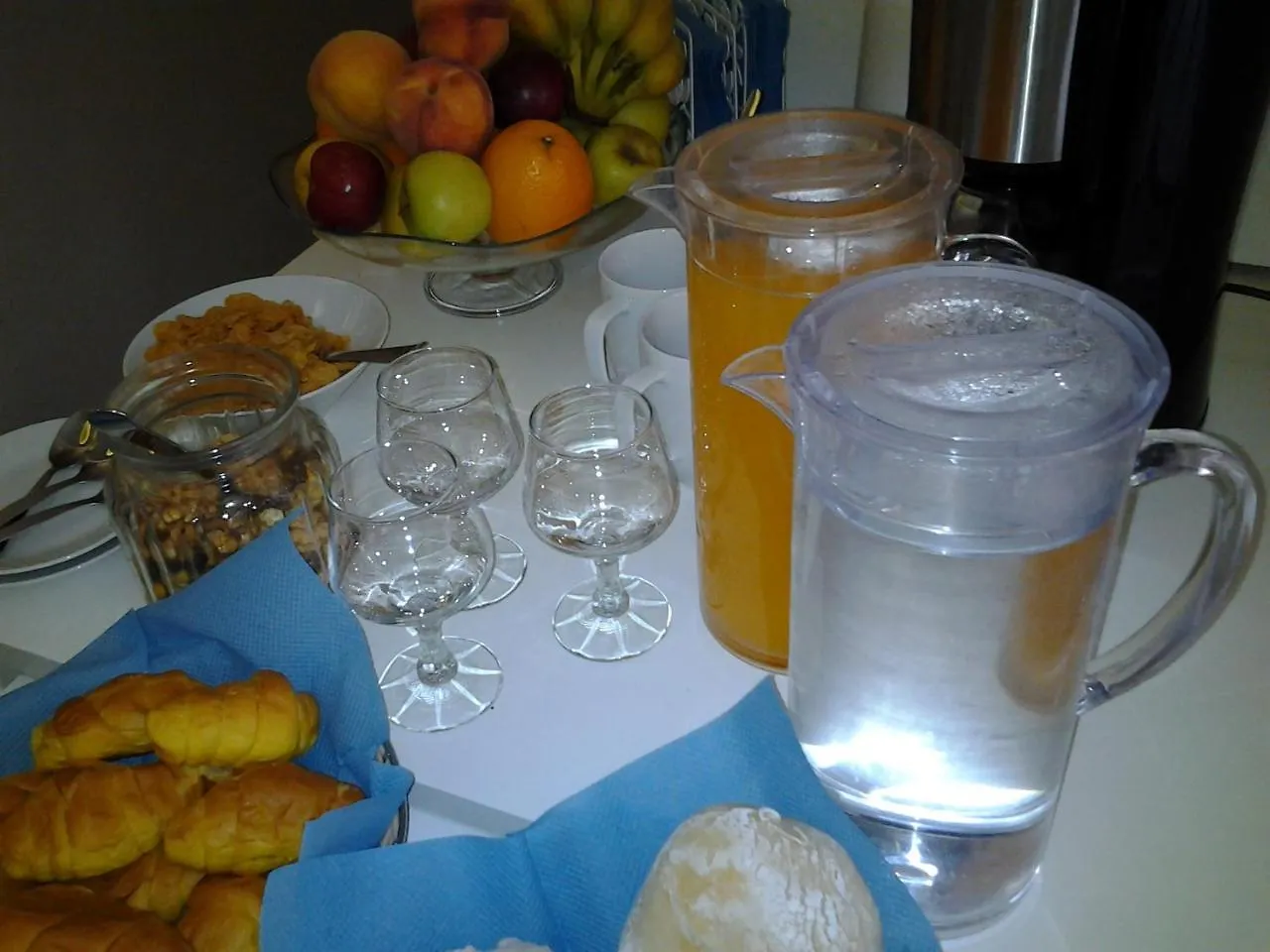 Inn-Chiado Restauradores Prime Suites Lisbona Affittacamere